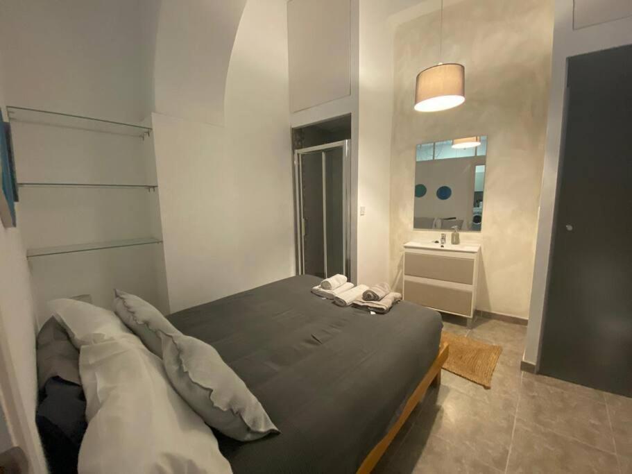 Quirky 1Br Just Off Main Street Prime Location Apartman Gibraltár Kültér fotó